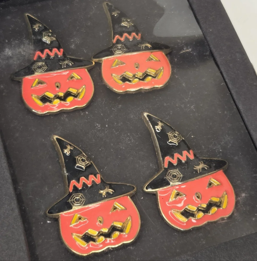 Tahari Pumpkin‎ Witch Hat Halloween Orange And Black Napkin Rings Set